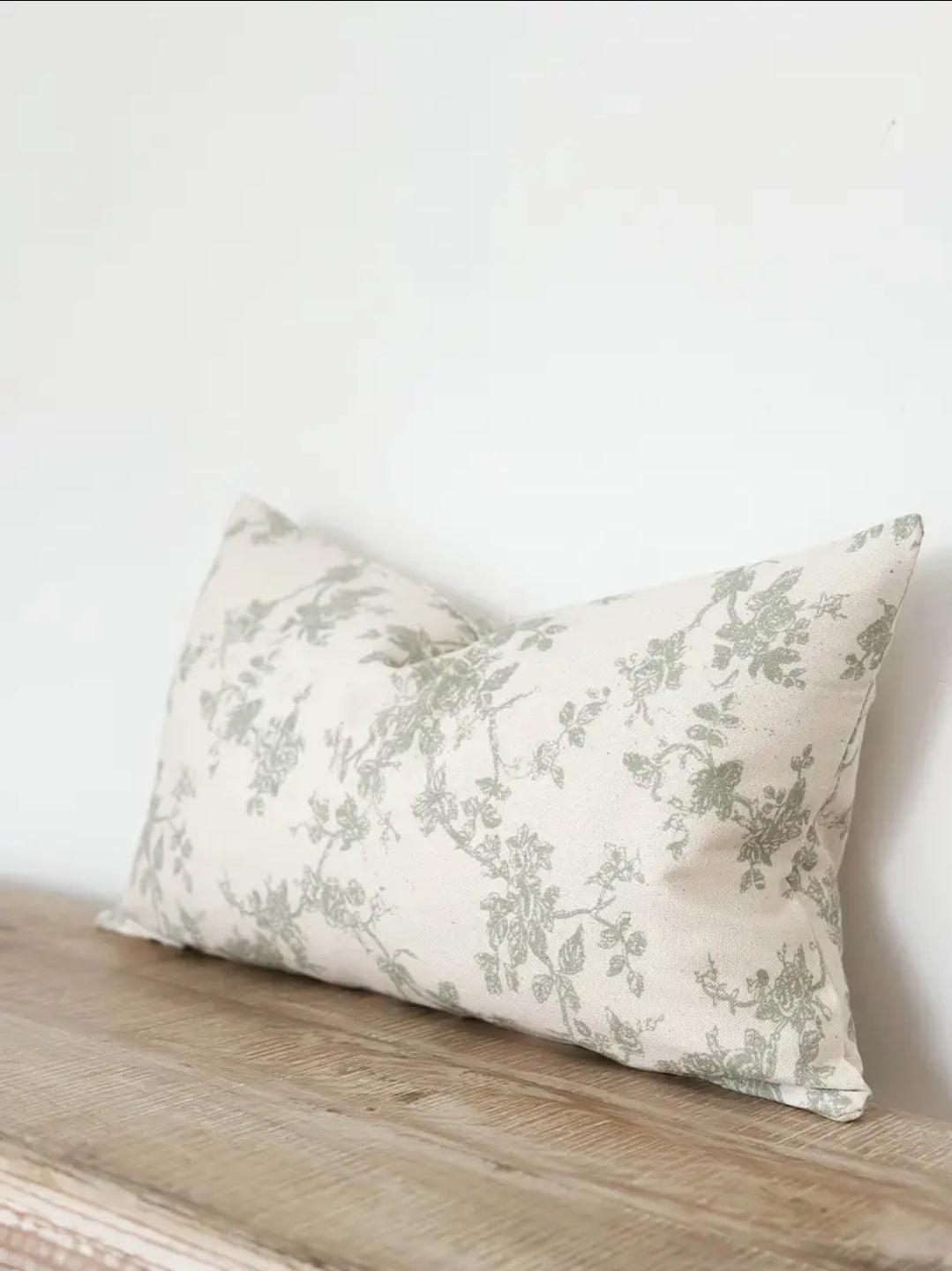 Cushion Cover – Aria Green Floral Print (50 × 30 cm)